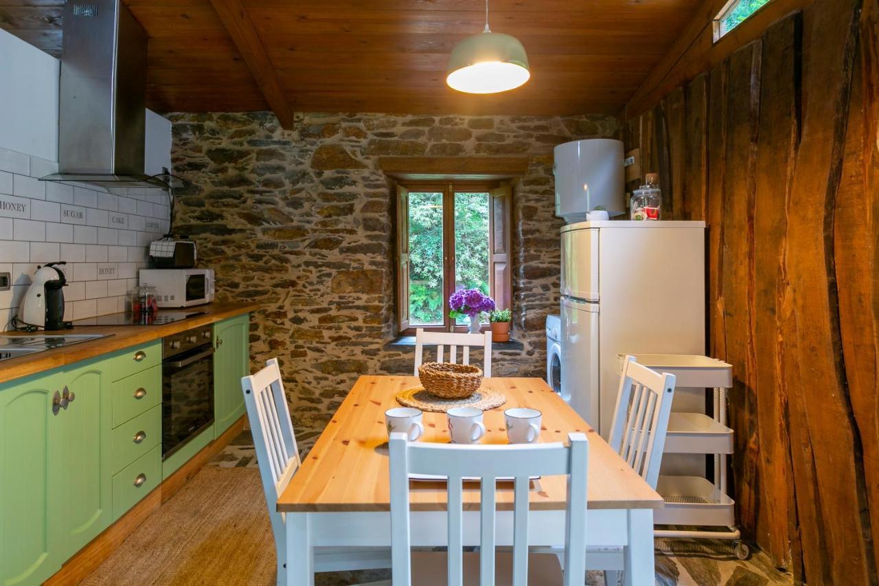 Casas Del Molino - Muinos Do Mainzoso Turismo Rural Paderne Eksteriør bilde