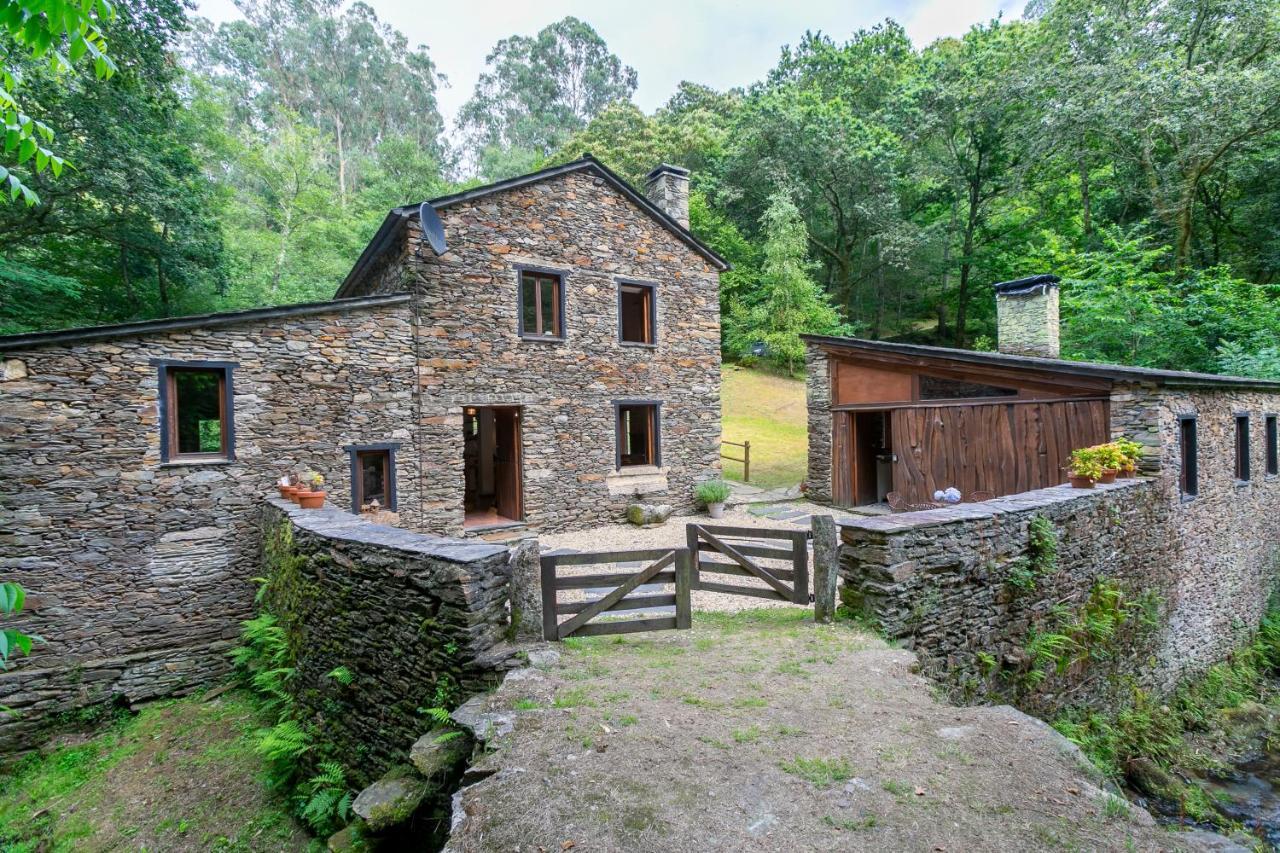 Casas Del Molino - Muinos Do Mainzoso Turismo Rural Paderne Eksteriør bilde